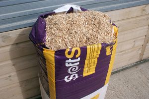 Phillips-Brothers-Woodshavings-Horse-Bedding-SoftShred